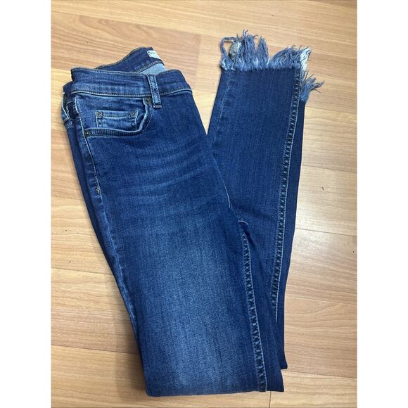 Free People Jeans Size 25 Great Heights Cropped Fringe Hem Distressed Low Rise - Picture 8 of 16